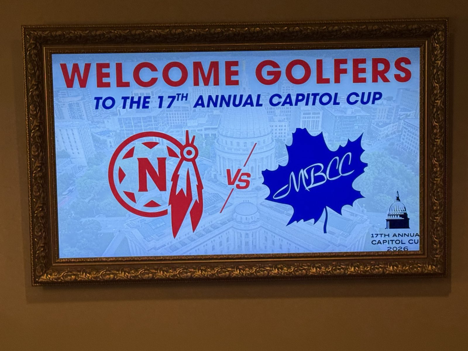Welcome screen with the Nakoma and Maple Bluff logos